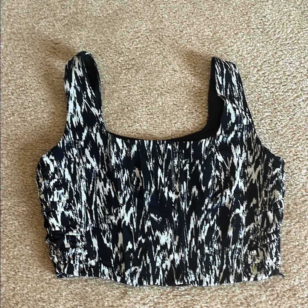 House of Harlow 1960 Black and White Tank Top